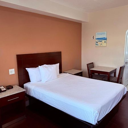 Travelodge By Wyndham Harbor City Los Angeles Exteriör bild