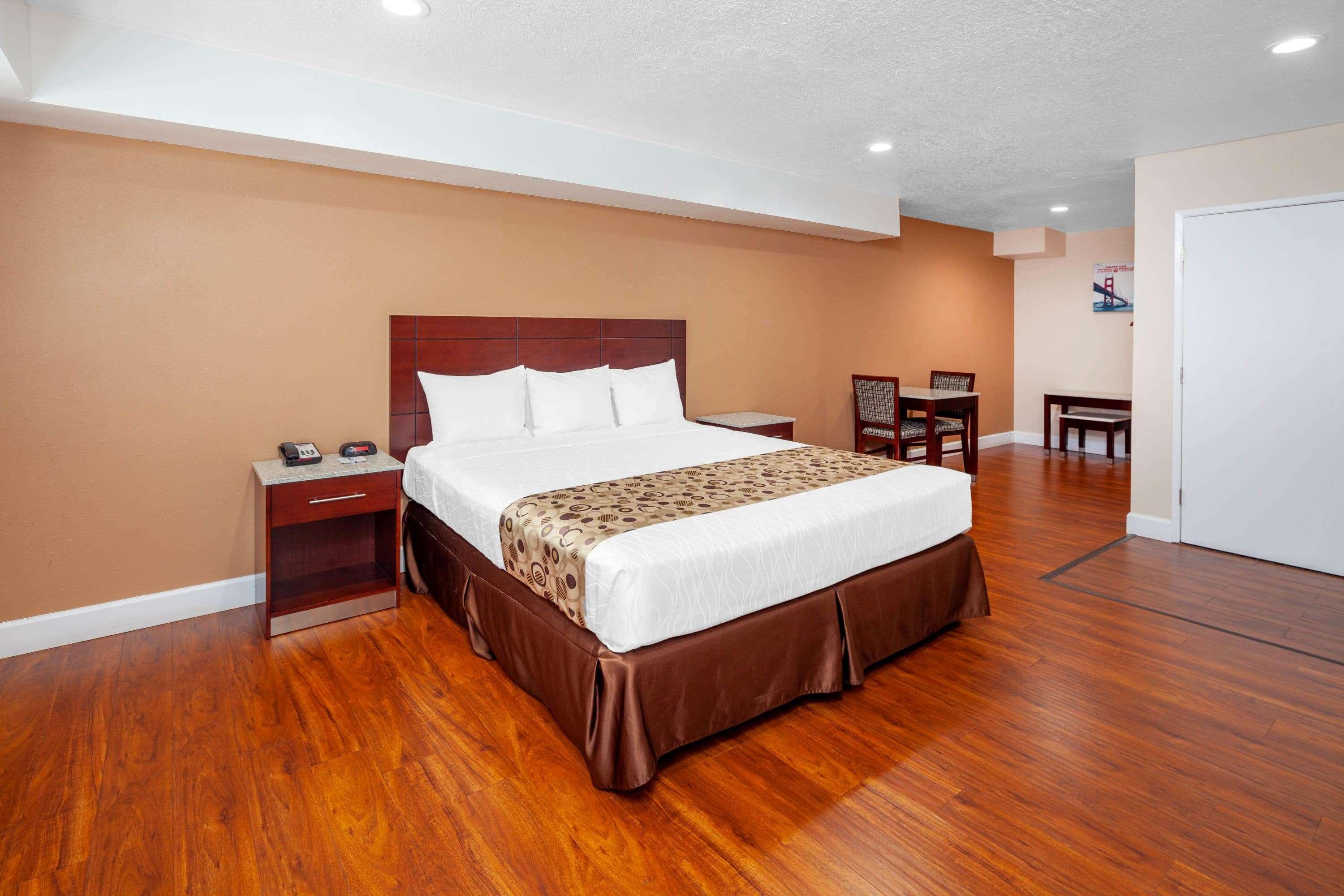 Travelodge By Wyndham Harbor City Los Angeles Exteriör bild