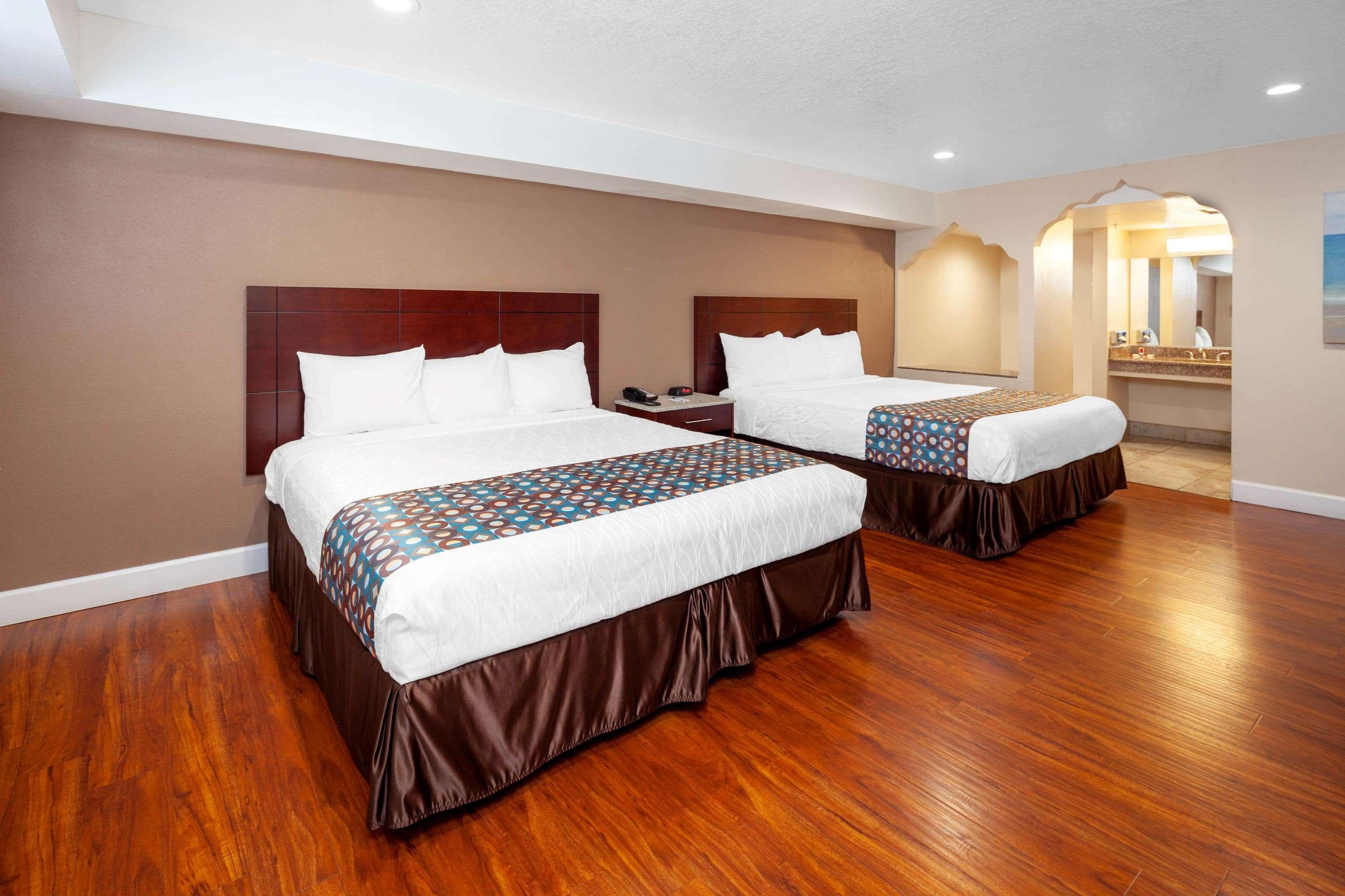 Travelodge By Wyndham Harbor City Los Angeles Exteriör bild